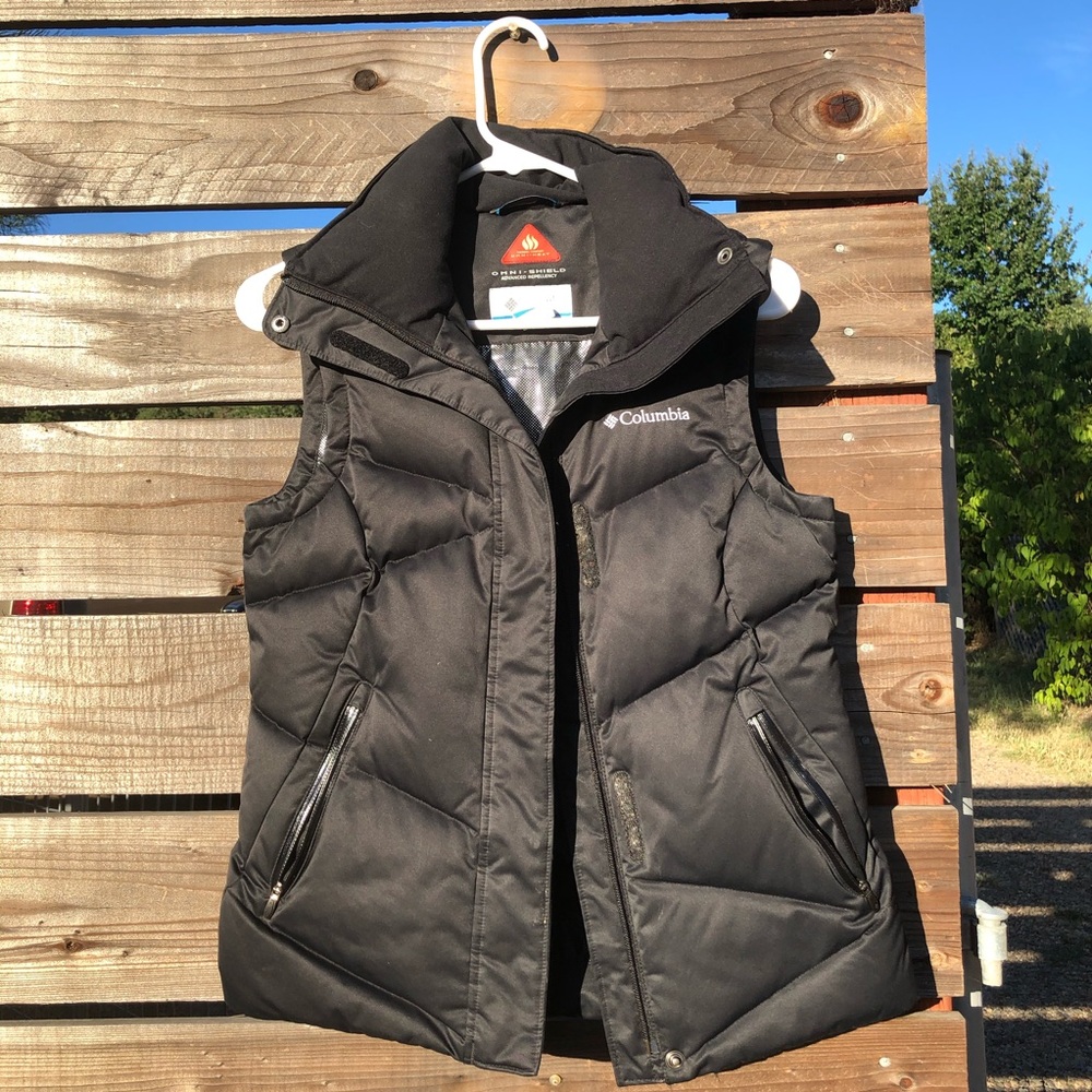 ***SOLD****Columbia vest